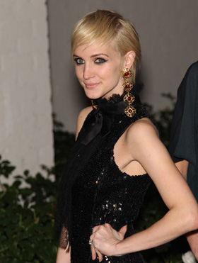 Ashlee Simpson, pictures, picture, photos, photo, pics, pic, images, image, hot, sexy, latest, new, 2011