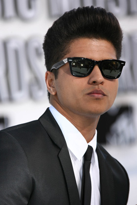Bruno Mars, plea, deal, drug, possession, cocaine, coke, charges, case, pictures, picture, photos, photo, pics, pic, images, image, hot, sexy, latest, new, 2011
