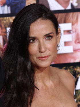 Demi Moore, Twitter, pictures, picture, photos, photo, pics, pic, images, image, hot, sexy, latest, new, 2010