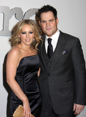 Hilary Duff, Mike Comrie, engaged, engagement, wedding, pictures, picture, photos, photo, pics, pic, images, image, hot, sexy, latest, new, 2010