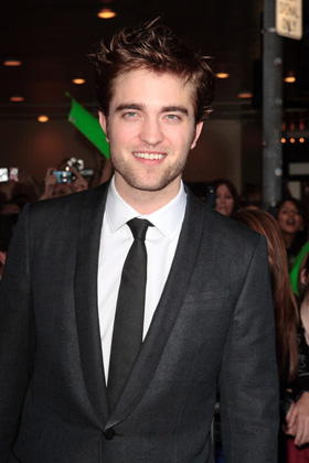 Robert Pattinson, pictures, picture, photos, photo, pics, pic, images, image, hot, sexy, latest, new