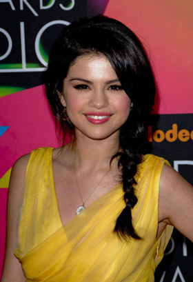 Selena Gomez, pictures, picture, photos, photo, pics, pic, images, image, hot, sexy, latest, new, 2010