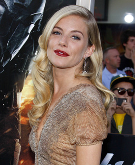 Sienna Miller, pictures, picture, photos, photo, pics, pic, images, image, hot, sexy, latest, new, 2011