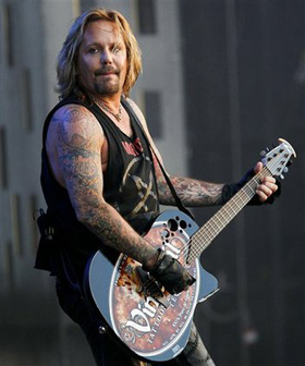 Vince Neil, pictures, picture, photos, photo, pics, pic, images, image, hot, sexy, latest, new, 2011