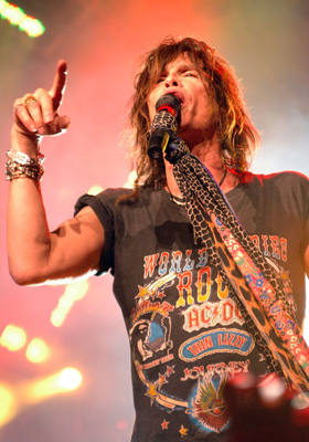Steven Tyler, Aerosmith, summer, concert, tour, live, pictures, picture, photos, photo, pics, pic, images, image, hot, sexy, latest, new, 2010