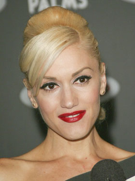 Gwen Stefani, pictures, picture, photos, photo, pics, pic, images, image, hot, sexy, latest, new, bikini, beach, nude, naked, boobs, breasts, slip