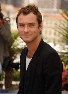 Jude Law, pictures, picture, photos, photo, pics, pic, images, image, hot, sexy, latest, new, 2011