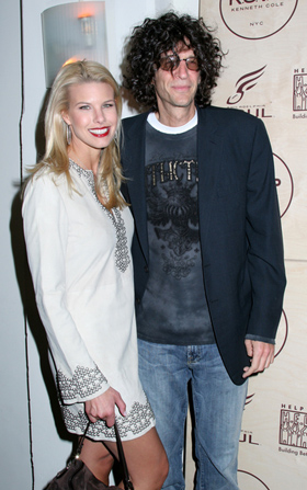 Howard Stern and Beth Ostrosky