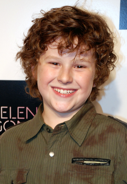 Nolan Gould - Gallery Colection