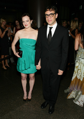 Elisabeth Moss, Fred Armisen, pictures, picture, photos, photo, pics, pic, images, image, hot, sexy, latest, new