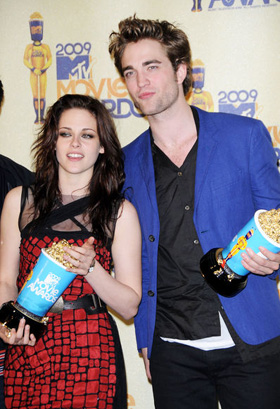 Kristen Stewart, Robert Pattinson, pictures, picture, photos, photo, pics, pic, images, image, hot, sexy, latest, new