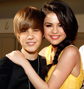 Justin Bieber, Selena Gomez, dating, couple, pictures, picture, photos, photo, pics, pic, images, image, hot, sexy, latest, new, 2010
