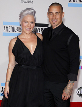 Pink, pregnancy, pregnant, Carey Hart, baby, pictures, picture, photos, photo, pics, pic, images, image, hot, sexy, latest, new, 2011