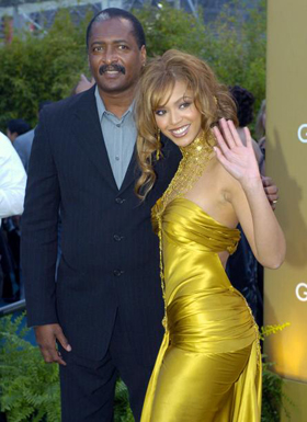 Beyonce Knowles, Mathew Knowles, pictures, picture, photos, photo, pics, pic, images, image, hot, sexy, latest, new, 2011