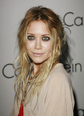 Mary-Kate Olsen, pictures, picture, photos, photo, pics, pic, images, image, hot, sexy, latest, new, breasts, boobs, nude, naked, bikini, beach, slip