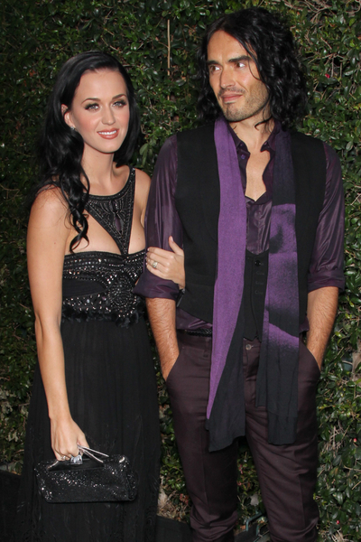 Katy Perry and Russell Brand Pictures: American Music Awards 2010 ...