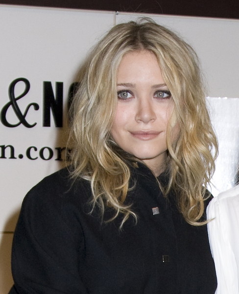 Mary-Kate Olsen Sexy Pictures - 